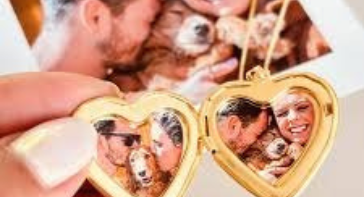 Pingente de Ouro com um Pet Gravado